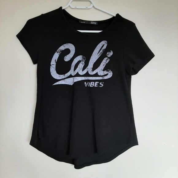 Cali tshirt - Picture 2 of 2